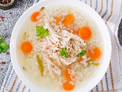 Пилешка супа с моркови и ориз с топла застройка с кисело мляко и яйце - снимка на рецептата Пилешка супа с моркови и ориз с топла застройка с кисело мляко и яйце - снимка на рецептата